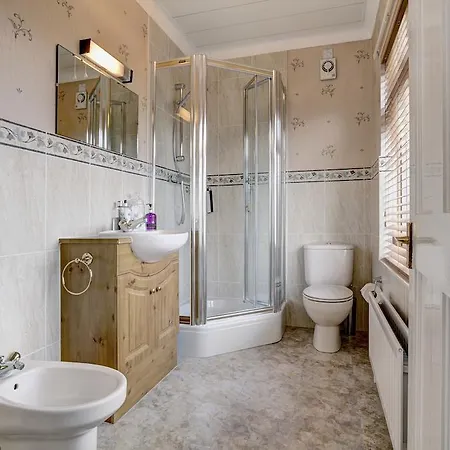 Bed and Breakfast Meadowcroft 4*